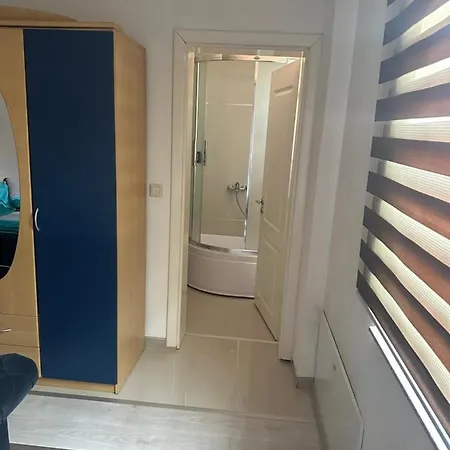 Apartment H